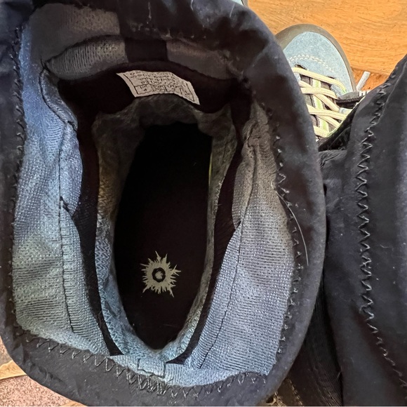 Salewa Gortex 3F Snowshoe compatible Hiking Boots - Picture 7 of 10